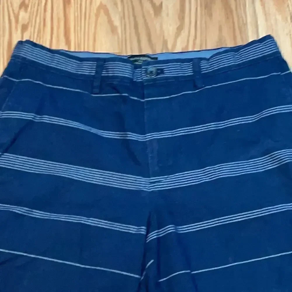Banana Republic Emerson Short flat front navy
